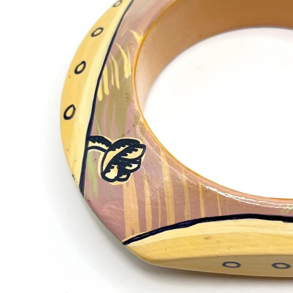Vintage Lacquered Hand-Painted Floral Flower Mauve Purple Wood Bangle Bracelet